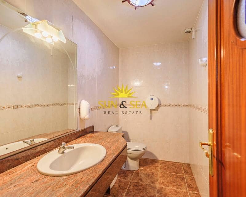 16 soveværelse Erhverv til salg i Santiago de la Ribera - € 1.250.000 (Ref: 8596773)