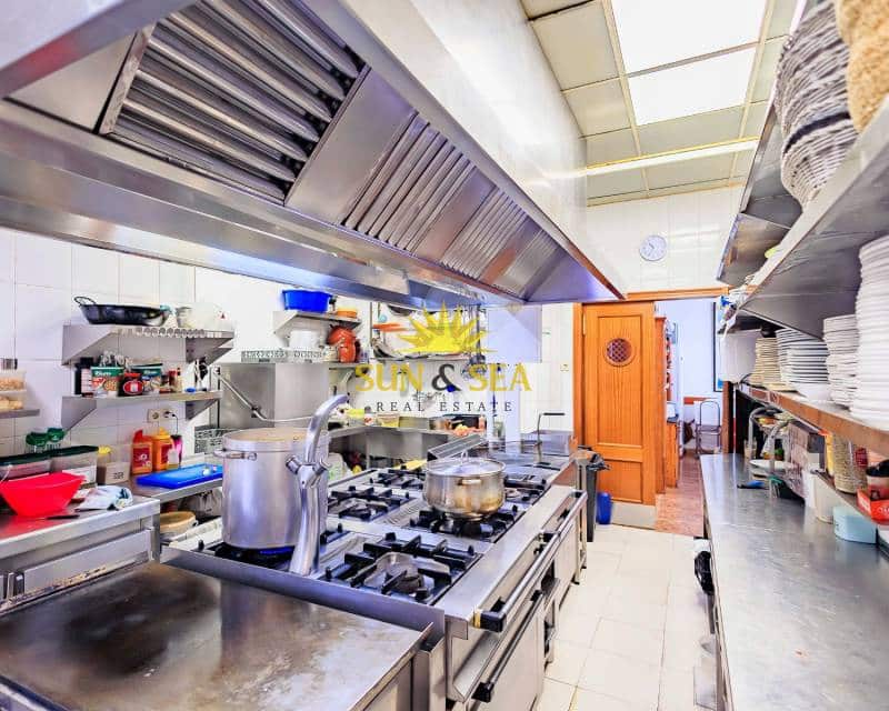 16 soveværelse Erhverv til salg i Santiago de la Ribera - € 1.250.000 (Ref: 8596773)