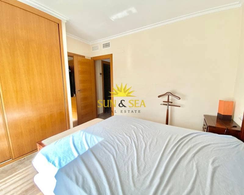 4 sypialnia Willa do wynajęcia w Torre de la Horadada z garażem - 850 € (Ref: 8608812)