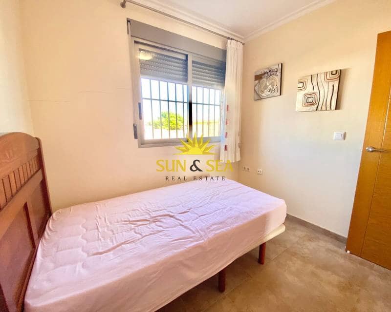 4 sypialnia Willa do wynajęcia w Torre de la Horadada z garażem - 850 € (Ref: 8608812)