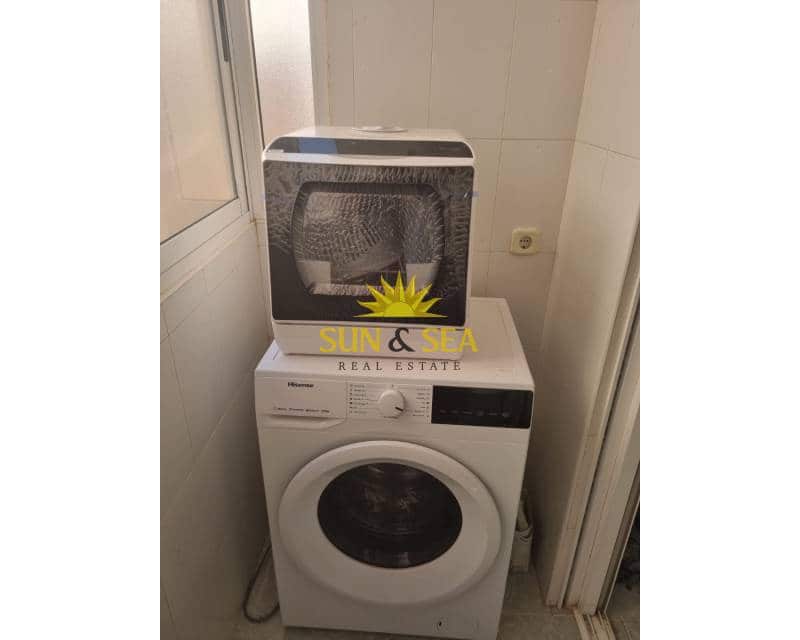 Apartamento de 2 habitaciones en Los Urrutias en alquiler - 550 € (Ref: 8611773)