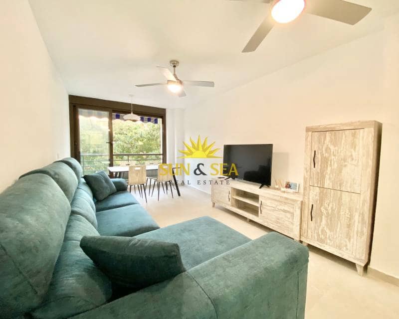 Apartamento de 2 habitaciones en Guardamar del Segura en alquiler vacacional - 700 € (Ref: 8620990)