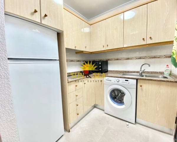 Apartamento de 2 habitaciones en Zona Pueblo, Guardamar del Segura en alquiler vacacional - 700 € (Ref: 8620990)