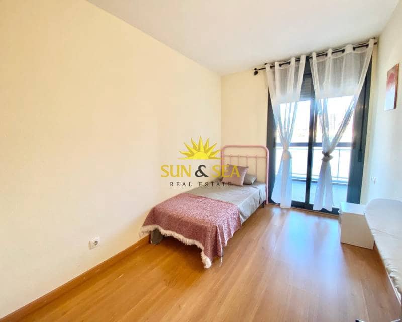 3 bedroom Apartment for rent in Alicante / Alacant city with garage - € 1,250 (Ref: 8626172)