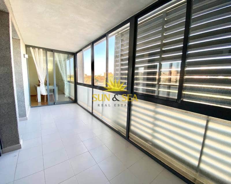 3 bedroom Apartment for rent in Alicante / Alacant city with garage - € 1,250 (Ref: 8626172)