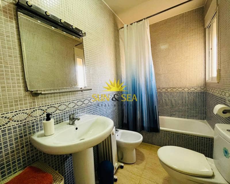 2 soveværelse Lejlighed til leje i Orihuela Costa - € 800 (Ref: 8627231)