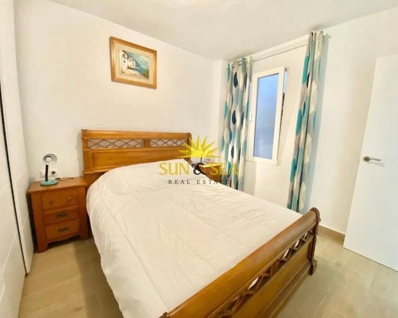 2 bedroom Apartment for rent in Torrevieja - € 850 (Ref: 8633971)