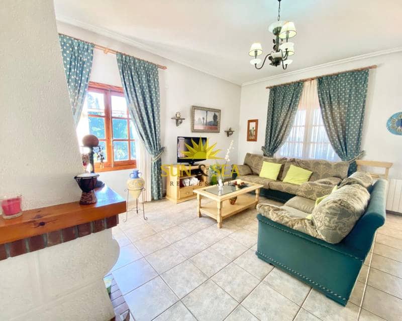 4 bedroom Villa for sale in Daya Nueva with garage - € 350,000 (Ref: 8635568)