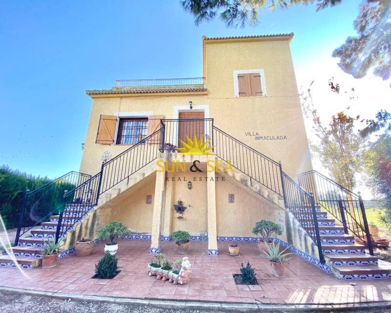 4 bedroom Villa for sale in Daya Nueva with garage - € 350,000 (Ref: 8635568)