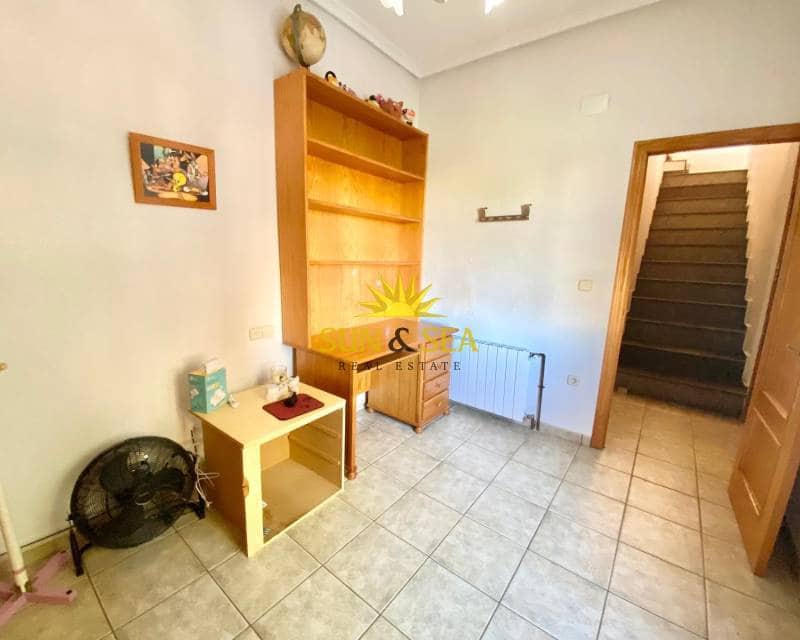 4 bedroom Villa for sale in Daya Nueva with garage - € 350,000 (Ref: 8635568)