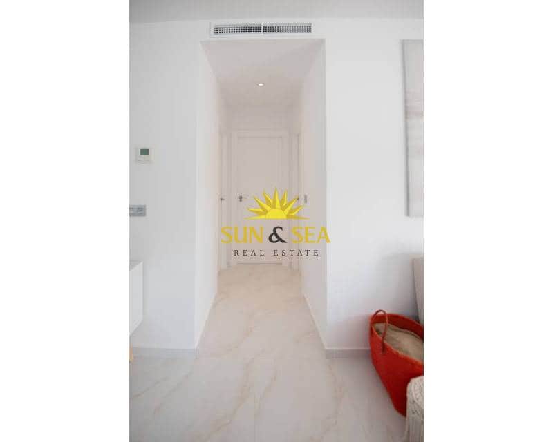 3 camera da letto Villa in vendita in Pinar de Campoverde con piscina garage - 463.716 € (Rif: 8640219)