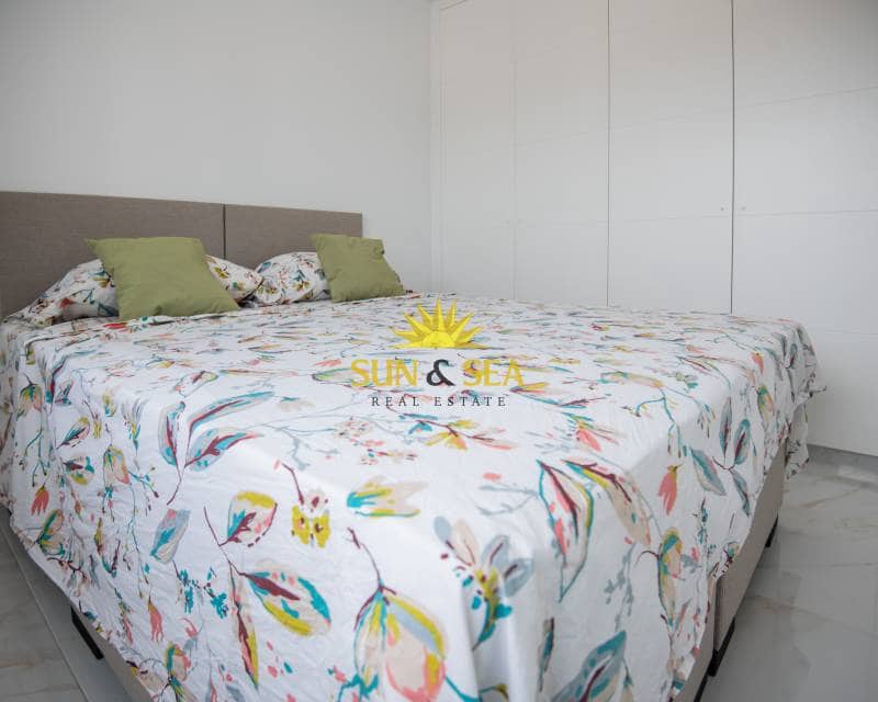 3 camera da letto Villa in vendita in Pinar de Campoverde con piscina garage - 463.716 € (Rif: 8640219)