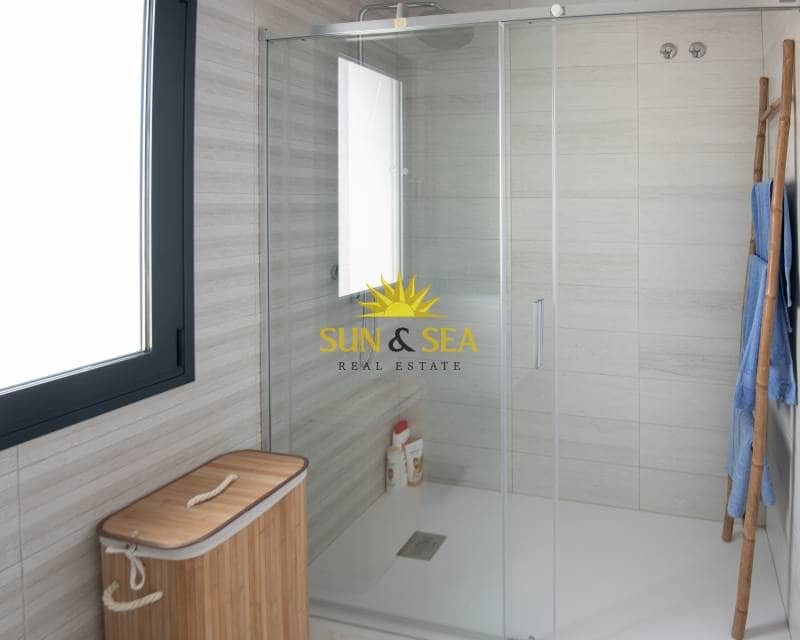 3 camera da letto Villa in vendita in Pinar de Campoverde con piscina garage - 463.716 € (Rif: 8640219)