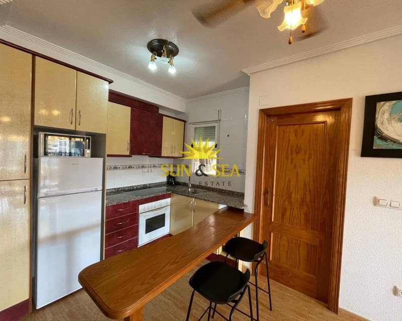 2 quarto Apartamento para arrendar em Playa Flamenca com piscina - 800 € (Ref: 8648605)