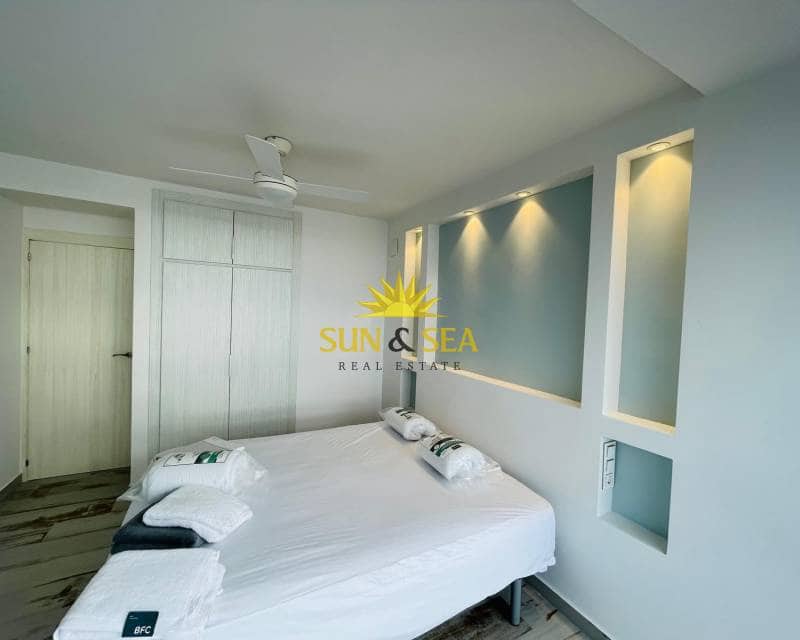 2 slaapkamer Appartement te huur in Torre del Moro met zwembad garage - € 1.200 (Ref: 8651461)