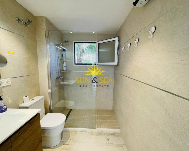 2 slaapkamer Appartement te huur in Torre del Moro met zwembad garage - € 1.200 (Ref: 8651461)