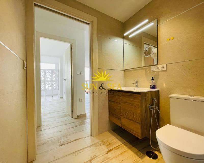 2 slaapkamer Appartement te huur in Torre del Moro met zwembad garage - € 1.200 (Ref: 8651461)