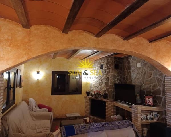 3 bedroom Villa for rent in Molina de Segura with pool garage - € 1,200 (Ref: 8655855)