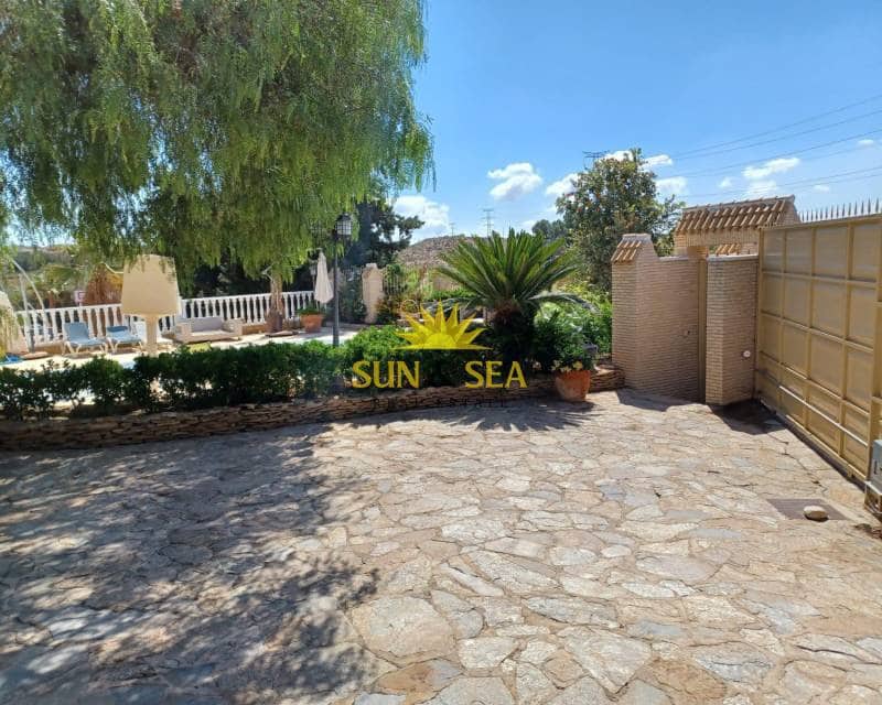 3 soverom Villa til leie i Molina de Segura med svømmebasseng garasje - € 1 200 (Ref: 8655855)