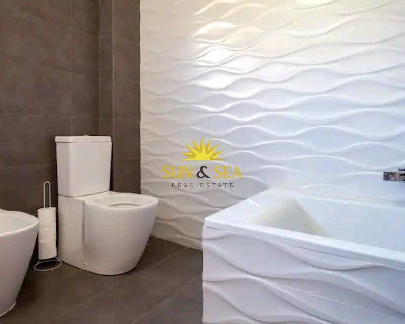 5 camera da letto Villa da affittare in La Manga del Mar Menor con piscina garage - 1.500 € (Rif: 8655856)