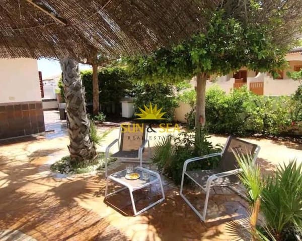 5 bedroom Villa for rent in La Manga del Mar Menor with pool garage - € 1,500 (Ref: 8655856)