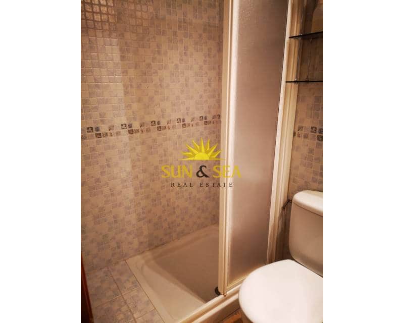 4 makuuhuone Huoneisto myytävänä paikassa Los Narejos - 300 000 € (Ref: 8657666)