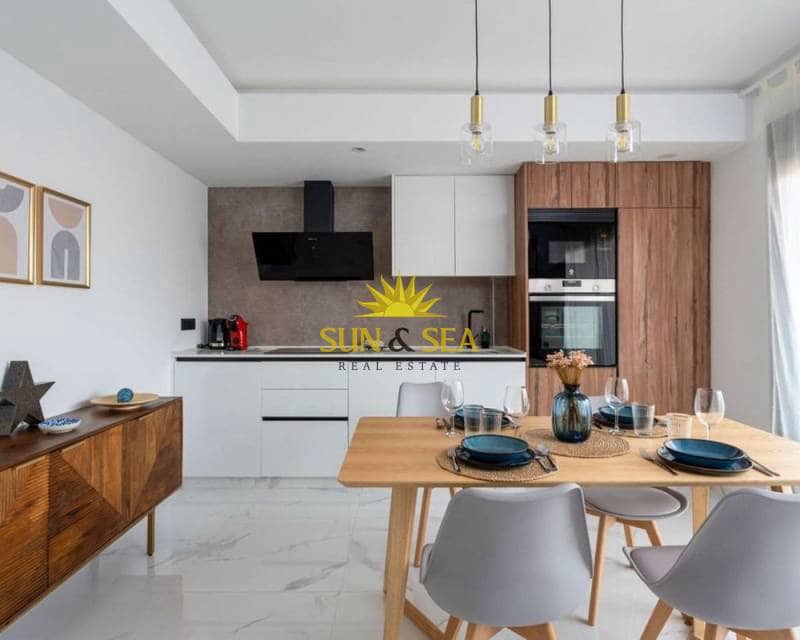 3 camera da letto Appartamento in vendita in Torrevieja con garage - 299.000 € (Rif: 8665938)