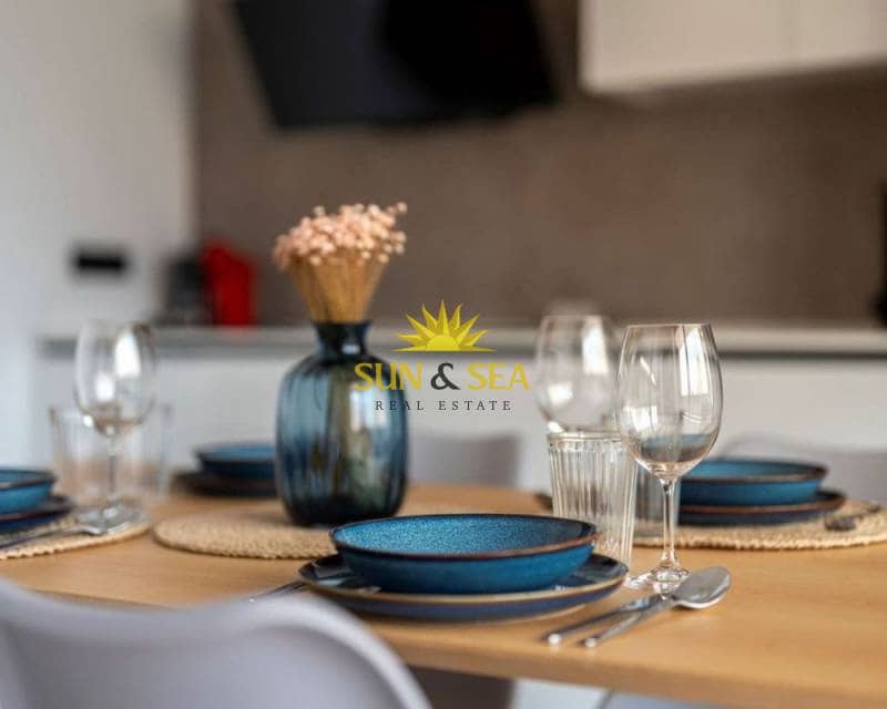 3 camera da letto Appartamento in vendita in Torrevieja con garage - 299.000 € (Rif: 8665938)