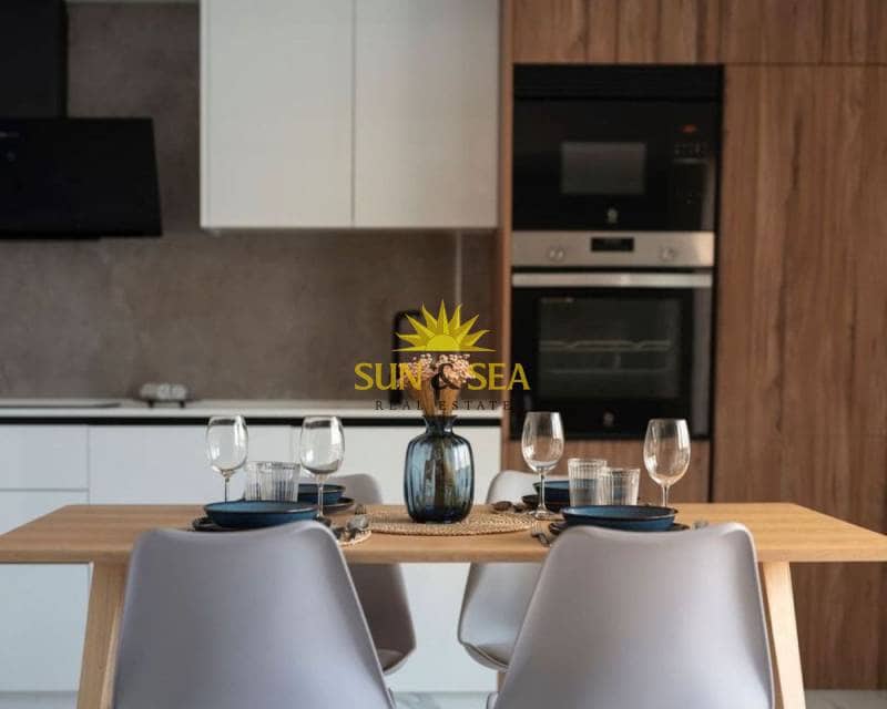 3 camera da letto Appartamento in vendita in Torrevieja con garage - 299.000 € (Rif: 8665938)