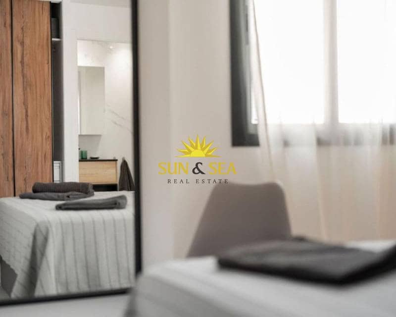 3 camera da letto Appartamento in vendita in Torrevieja con garage - 299.000 € (Rif: 8665938)