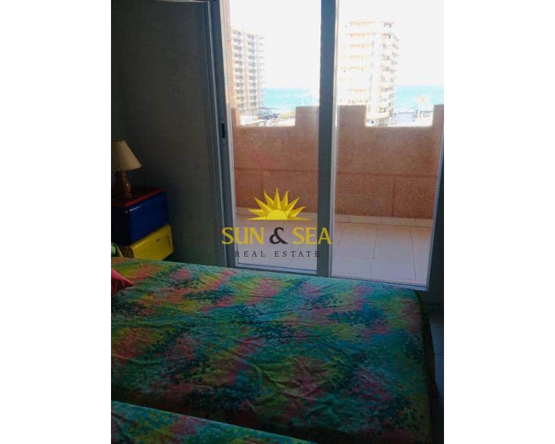3 sovrum Lägenhet att hyra i La Manga del Mar Menor med pool garage - 1 500 € (Ref: 8666970)