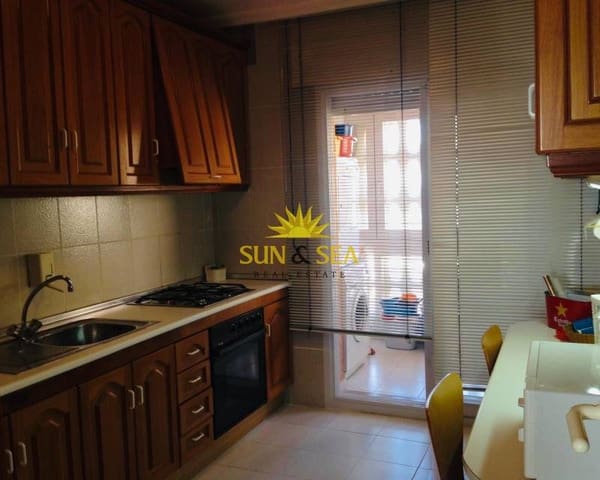 3 sovrum Lägenhet att hyra i La Manga del Mar Menor med pool garage - 1 500 € (Ref: 8666970)
