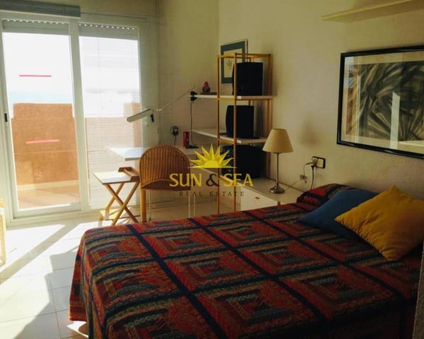 3 sovrum Lägenhet att hyra i La Manga del Mar Menor med pool garage - 1 500 € (Ref: 8666970)