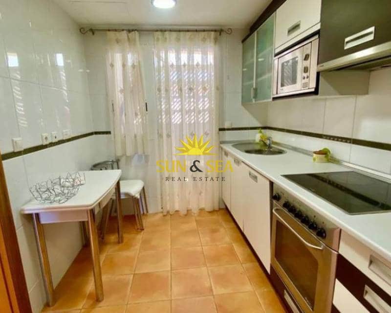 3 camera da letto Appartamento da affittare in Orihuela Costa con piscina garage - 1.100 € (Rif: 8669557)