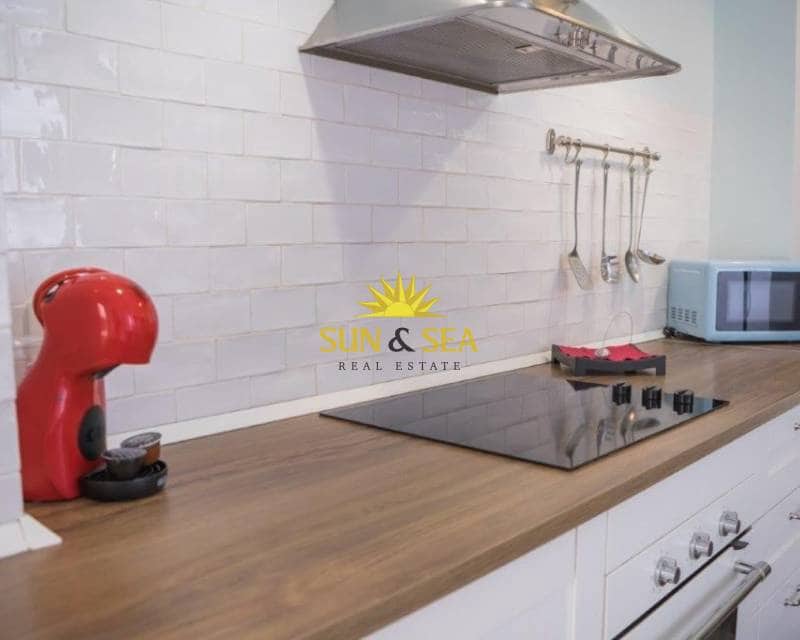2 bedroom Apartment for holiday rental in Alicante / Alacant city - € 1,300 (Ref: 8670568)