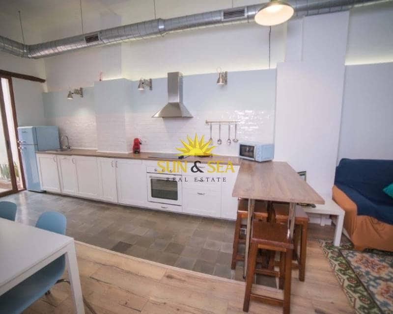 2 bedroom Apartment for holiday rental in Alicante / Alacant city - € 1,300 (Ref: 8670568)