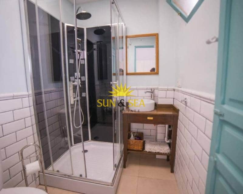 2 bedroom Apartment for holiday rental in Alicante / Alacant city - € 1,300 (Ref: 8670568)