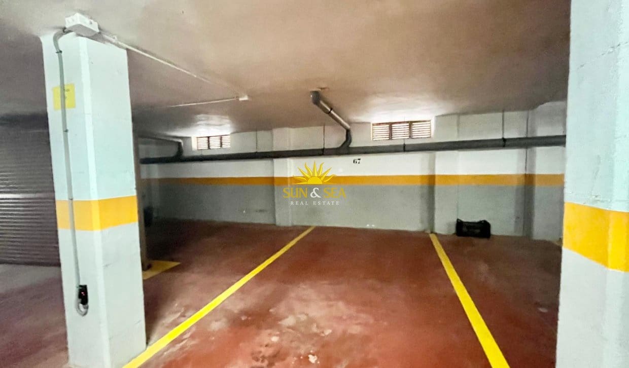 2 sypialnia Apartament na kwatery wakacyjne w La Manga del Mar Menor z basenem garażem - 600 € (Ref: 8674948)