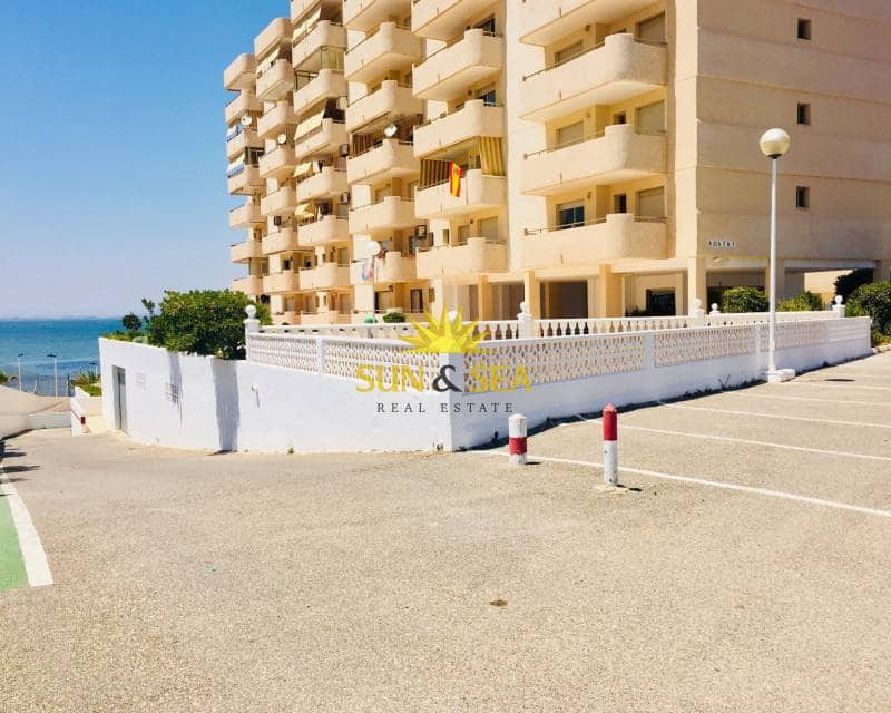 3 sypialnia Apartament do wynajęcia w La Manga del Mar Menor z basenem garażem - 700 € (Ref: 8675012)