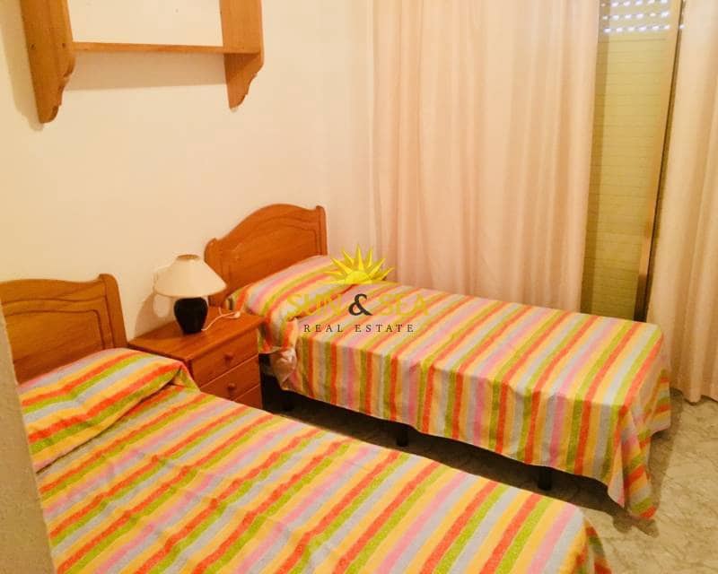 3 sypialnia Apartament do wynajęcia w La Manga del Mar Menor z basenem garażem - 700 € (Ref: 8675012)