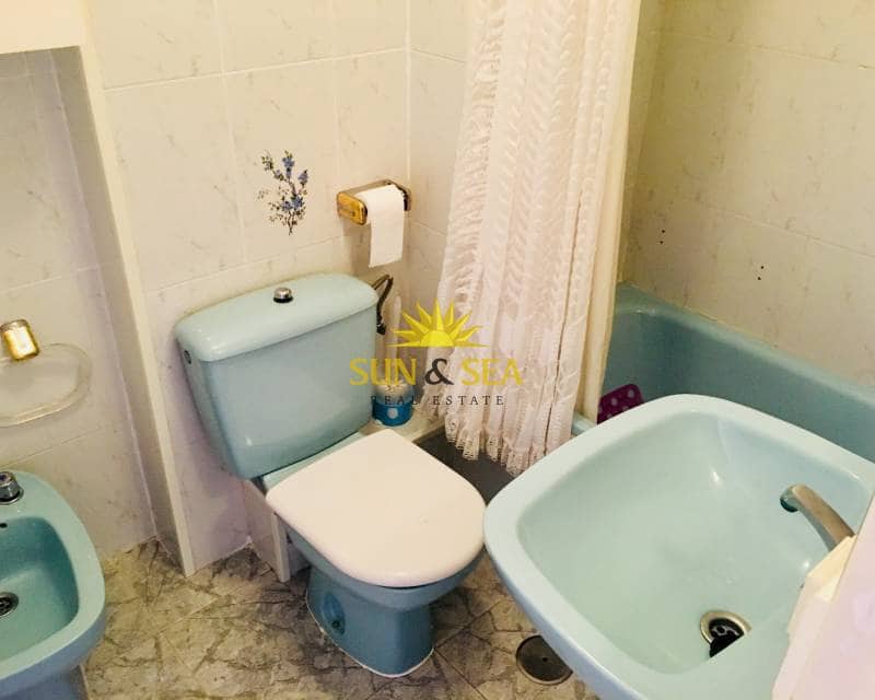 3 sypialnia Apartament do wynajęcia w La Manga del Mar Menor z basenem garażem - 700 € (Ref: 8675012)