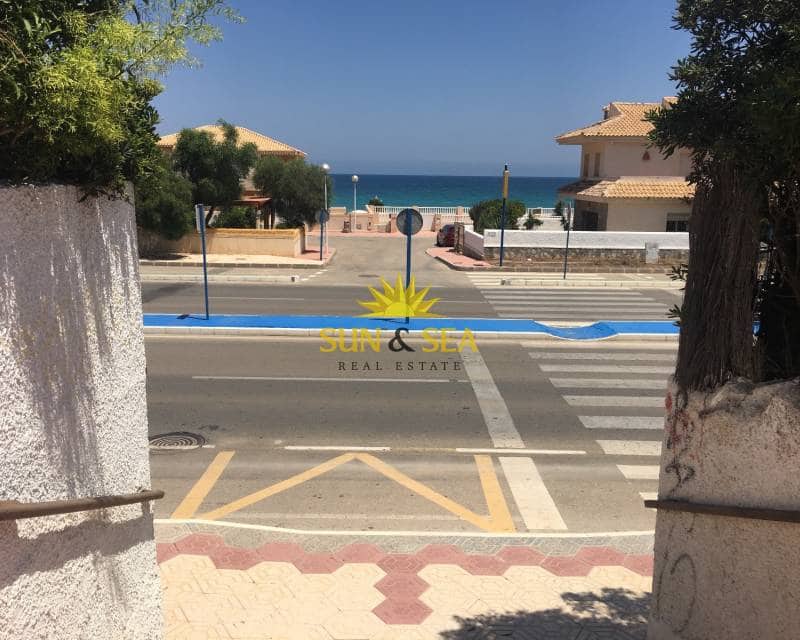 3 sypialnia Apartament do wynajęcia w La Manga del Mar Menor z basenem garażem - 700 € (Ref: 8675012)