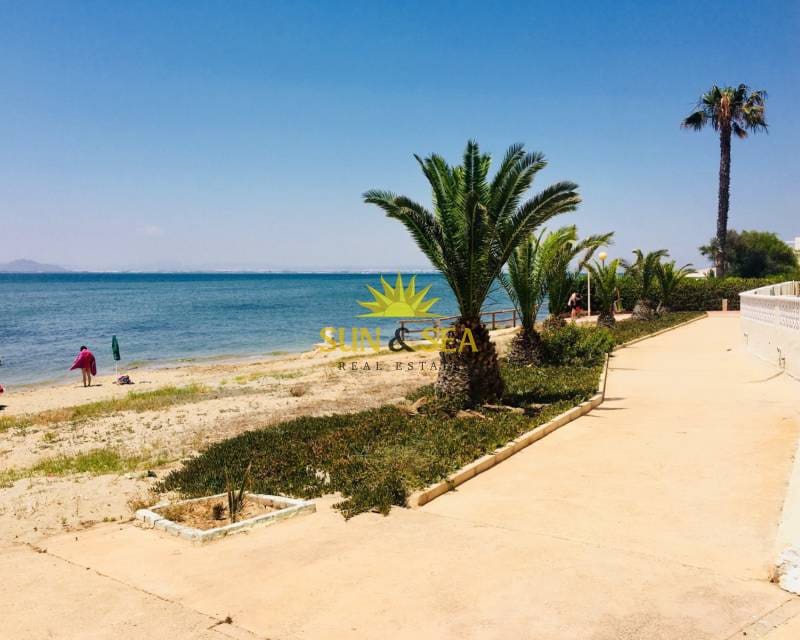 3 sypialnia Apartament do wynajęcia w La Manga del Mar Menor z basenem garażem - 700 € (Ref: 8675012)