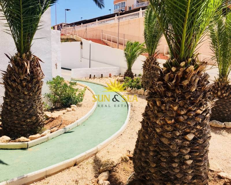 3 sypialnia Apartament do wynajęcia w La Manga del Mar Menor z basenem garażem - 700 € (Ref: 8675012)