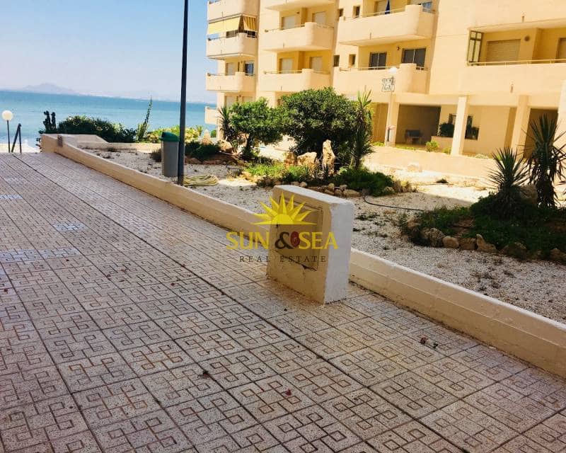 3 sypialnia Apartament do wynajęcia w La Manga del Mar Menor z basenem garażem - 700 € (Ref: 8675012)