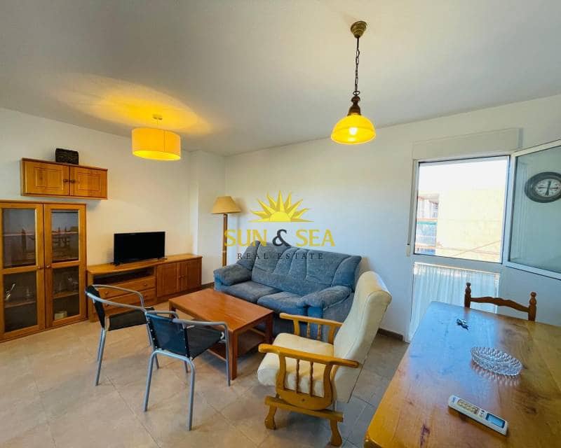 3 soveværelse Lejlighed til leje i Los Urrutias med garage - € 600 (Ref: 8688737)