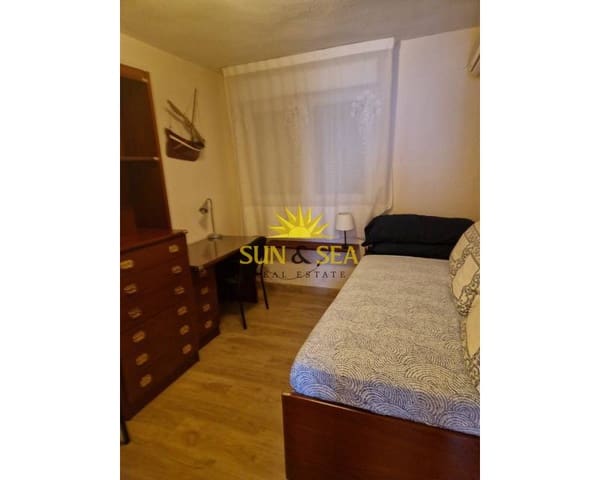 3 soverom Leilighet til leie i Cartagena Ciudad, Cartagena - € 1 000 (Ref: 8690773)