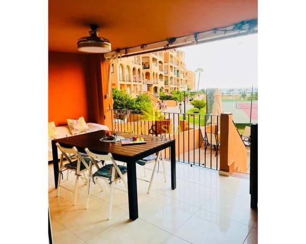 3 soveværelse Strandlejlighed til leje i La Manga del Mar Menor med swimmingpool garage - € 850 (Ref: 8692851)