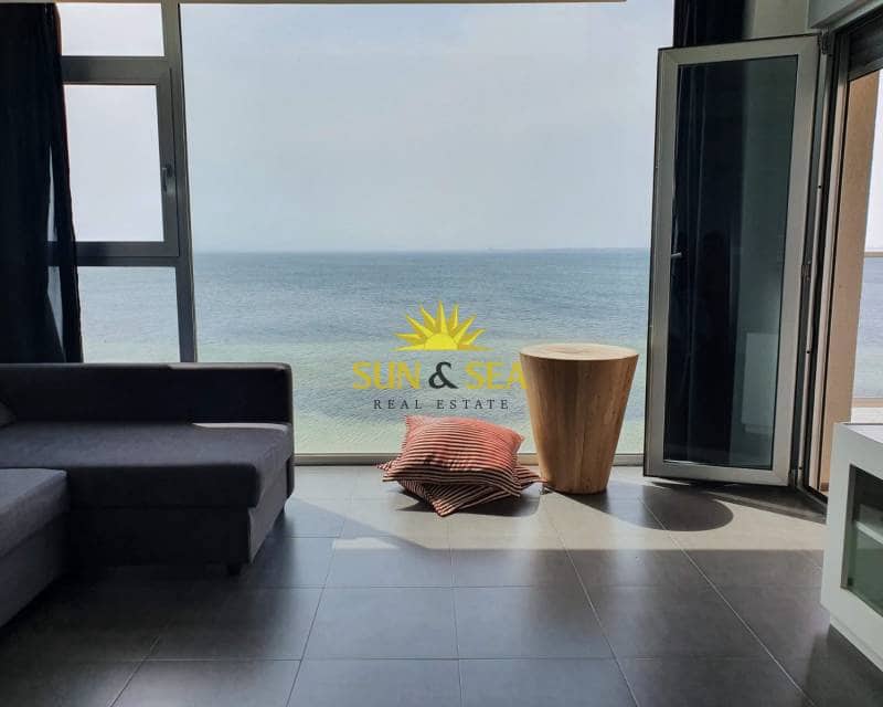 1 slaapkamer Appartement te huur in La Manga del Mar Menor met zwembad garage - € 700 (Ref: 8692853)