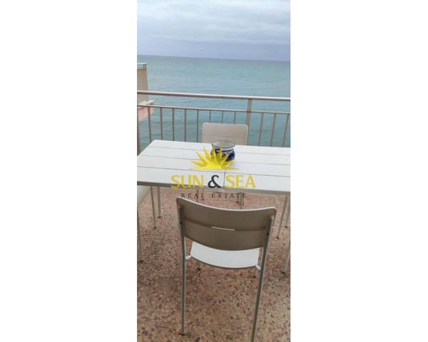 Ático de 2 habitaciones en Playa del Cura, Torrevieja en alquiler con piscina garaje - 900 € (Ref: 8695919)